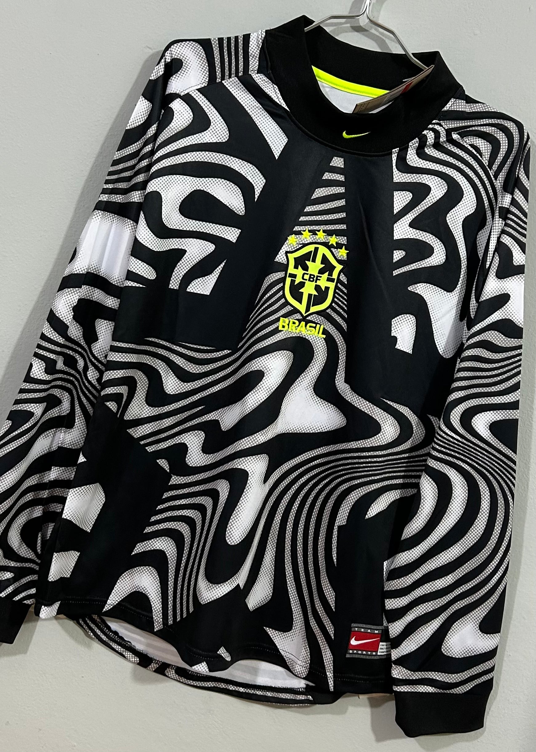 CAMISETA DE PORTERO DE BRASIL 2026 - NIKE HOLLYWOOD COLLECTION