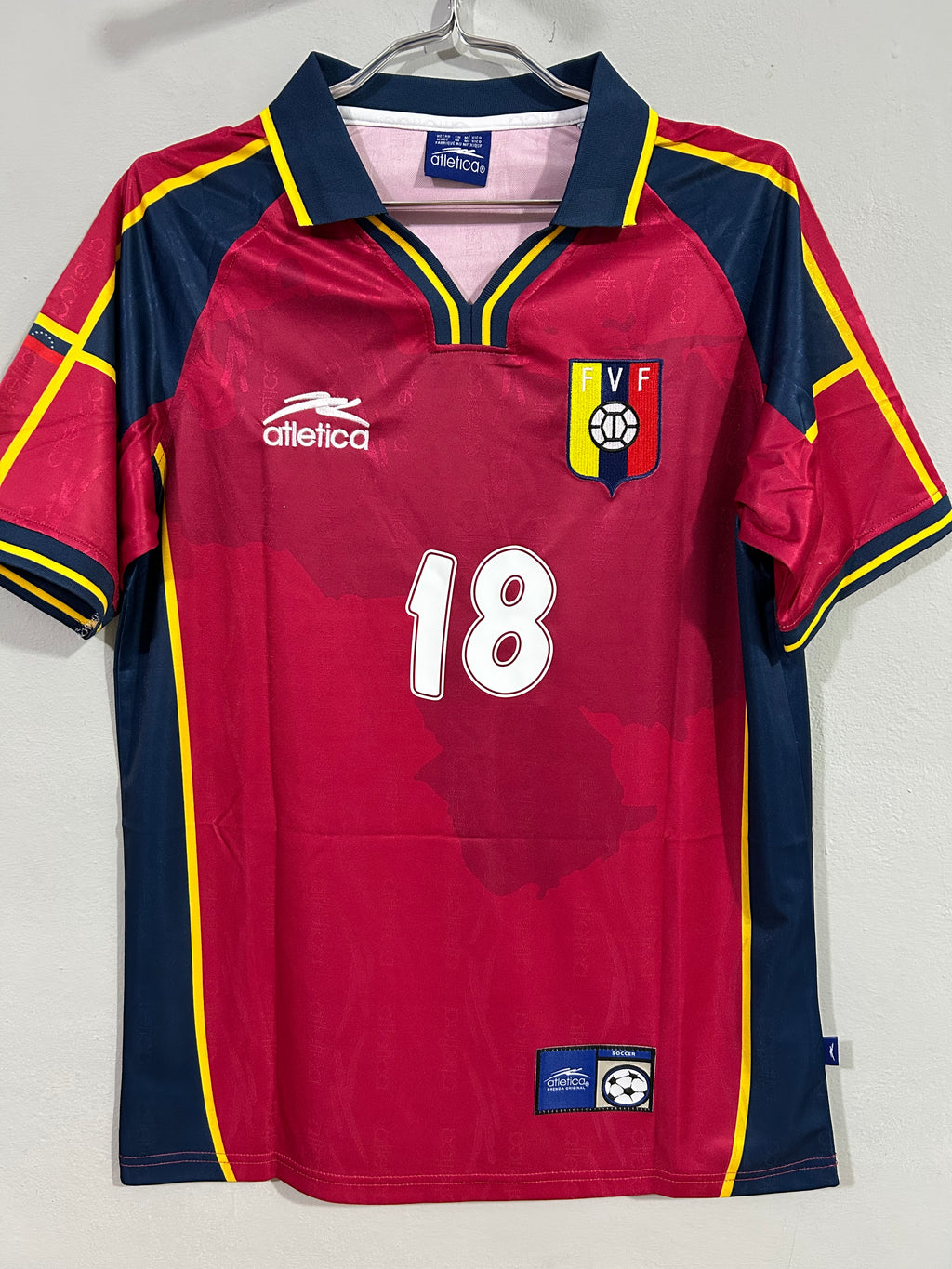 CAMISETA DE VENEZUELA 2000 LOCAL (RAWAYANA)