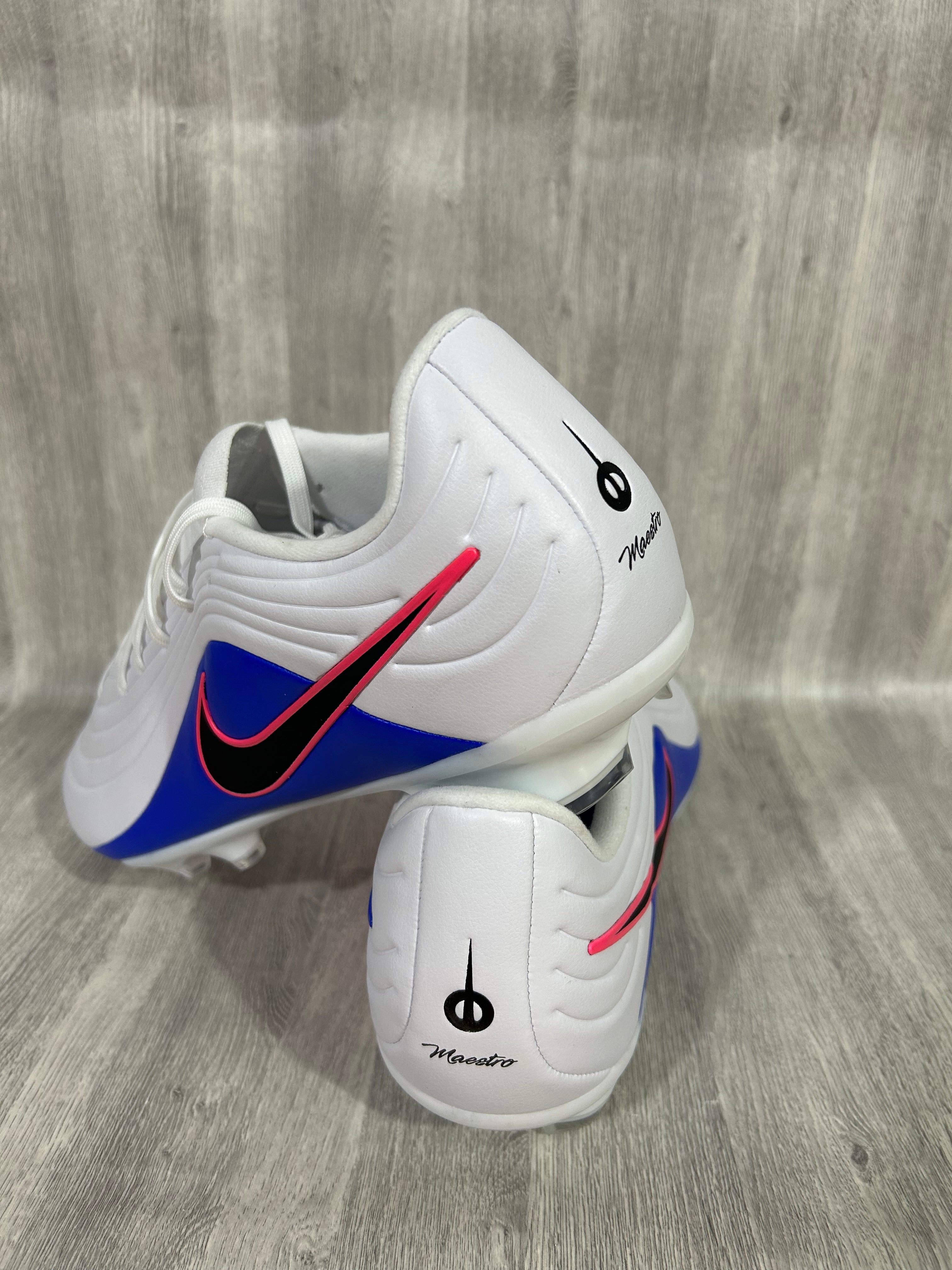 Nike Tiempo Maestro Elite FG Attack - White/Black/Racer Blue/Pink Blast