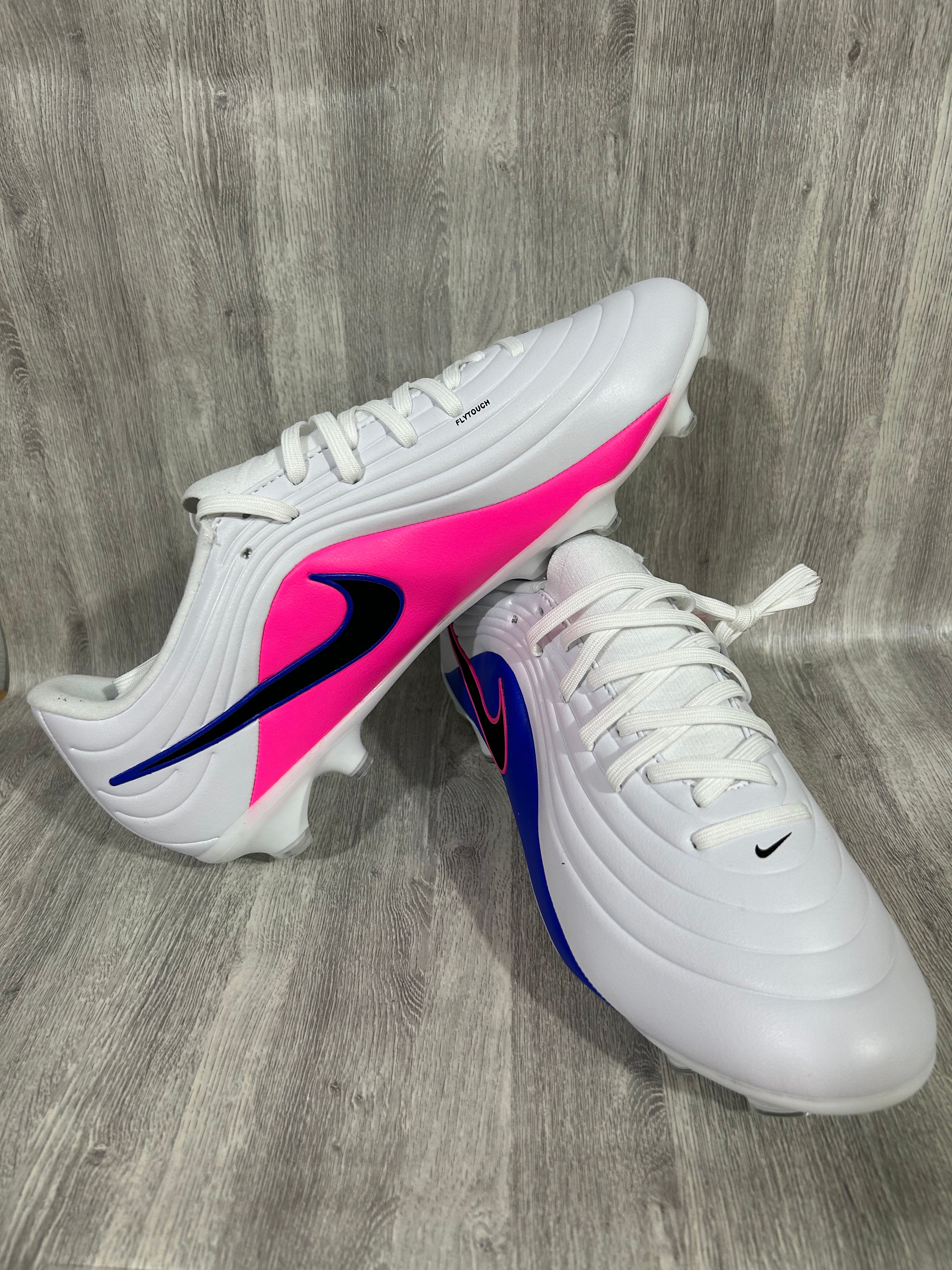 Nike Tiempo Maestro Elite FG Attack - White/Black/Racer Blue/Pink Blast