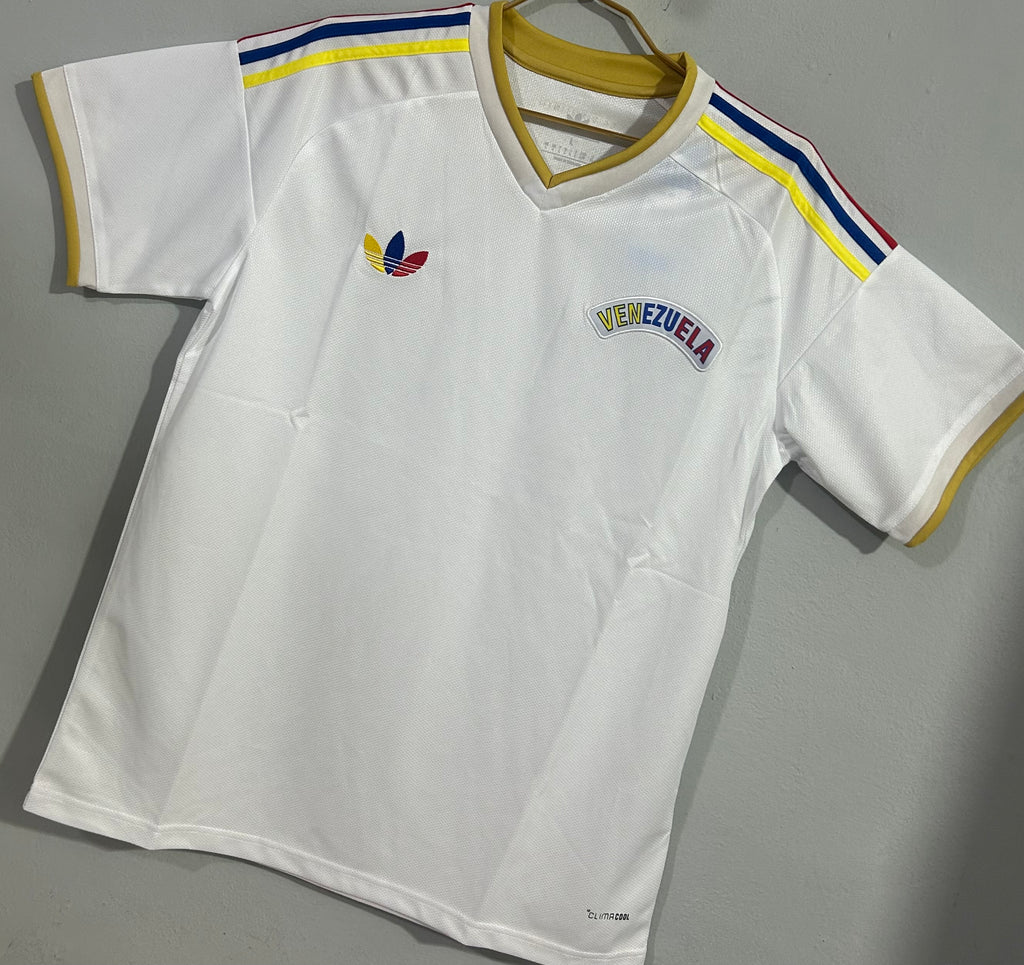 CAMISETA DE VENEZUELA 2026 VISITANTE