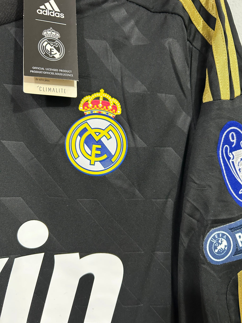 CAMISETA DEL REAL MADRID 2011/2012 AWAY MANGA LARGA