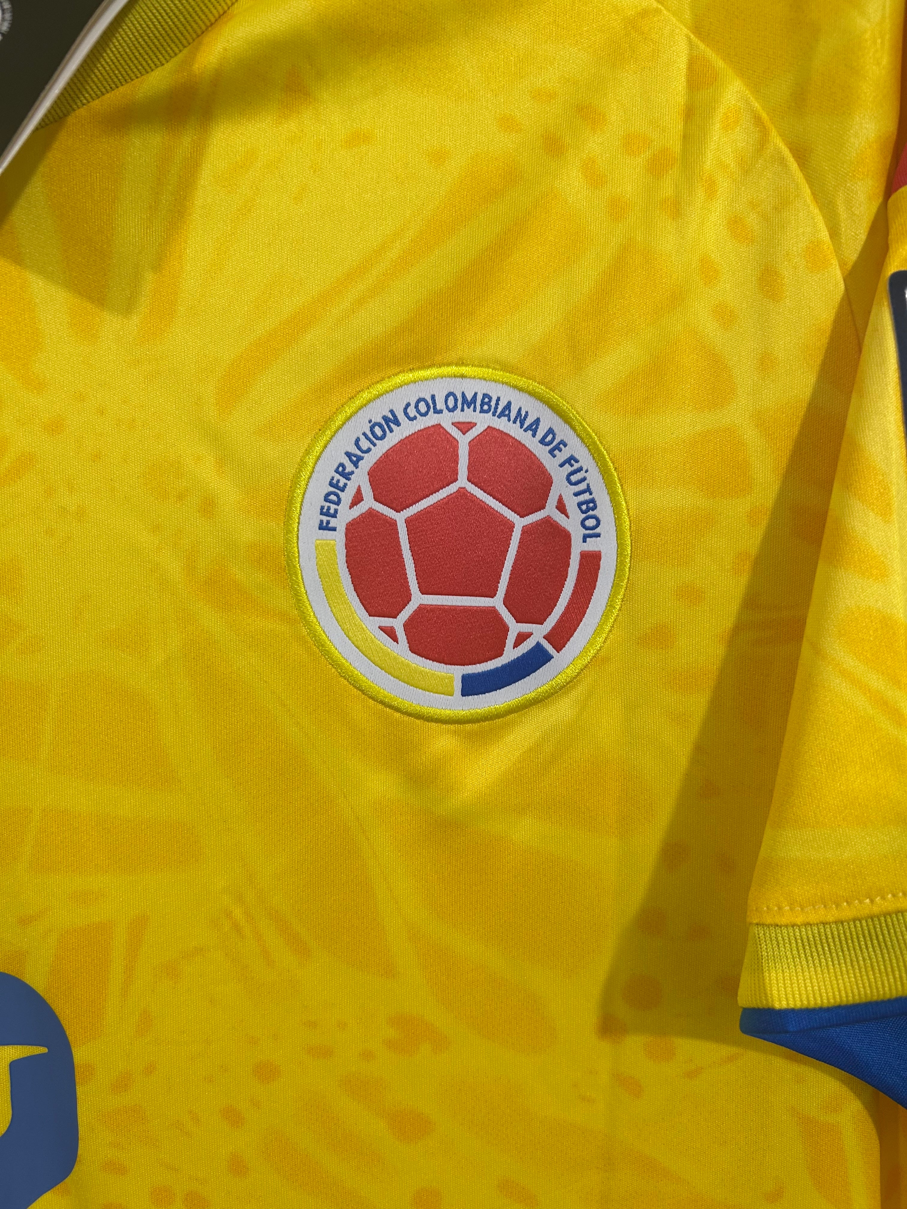 CAMISETA DE LA SELECCION COLOMBIA 2026 HOME