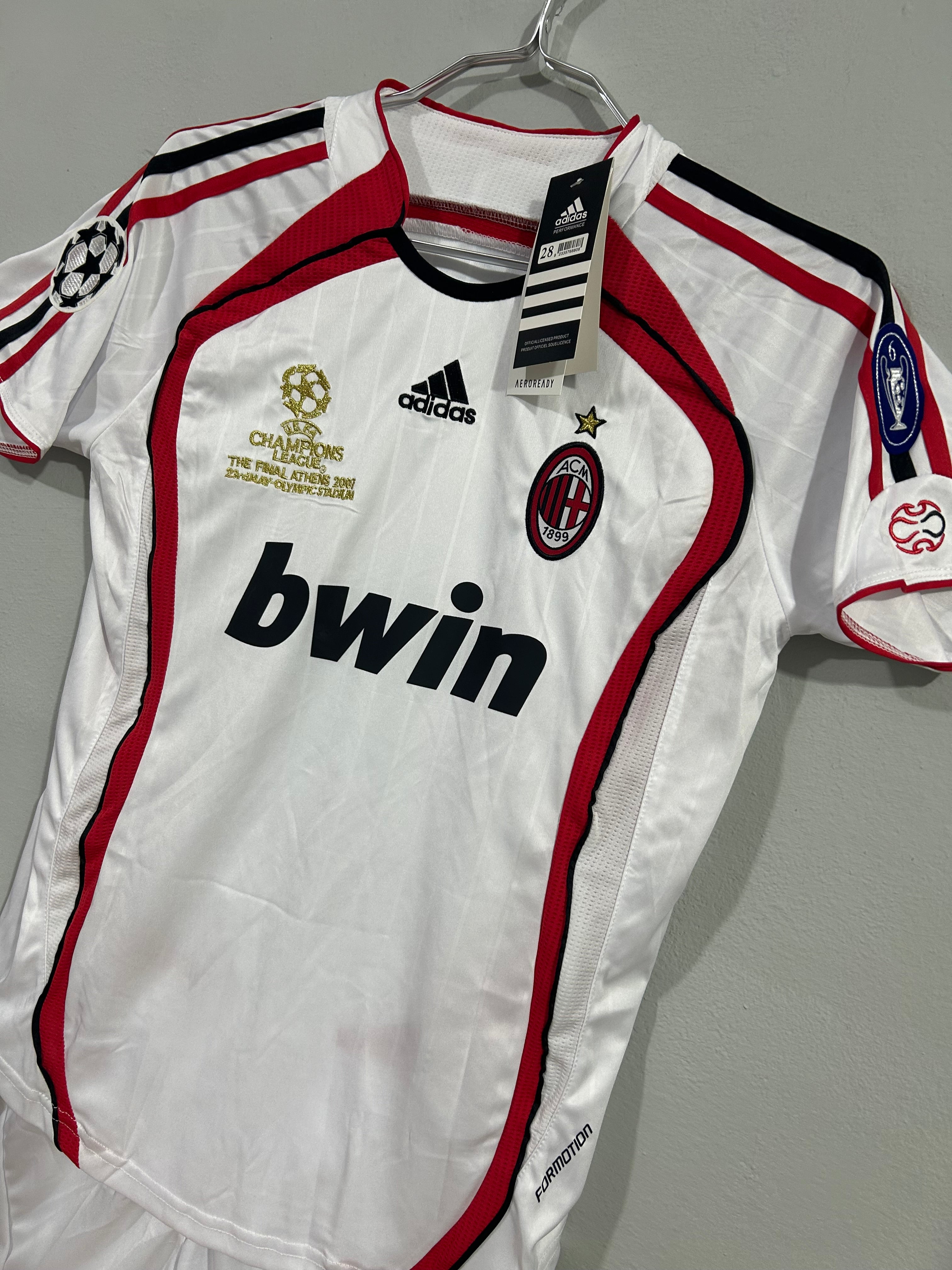 CONJUNTOS PARA NIÑOS DE 13 A 15 AÑOS DE AC MILAN 2007 AWAY
