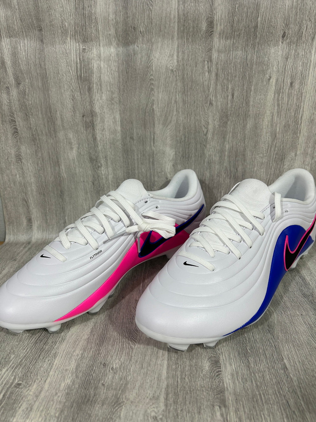 Nike Tiempo Maestro Elite FG Attack - White/Black/Racer Blue/Pink Blast