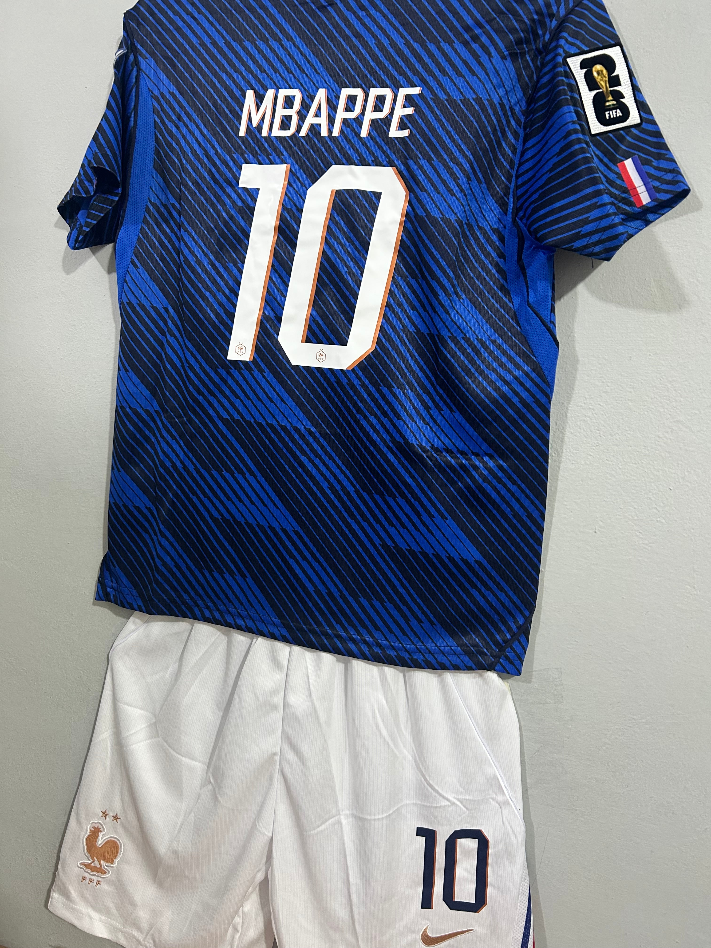 CONJUNTO DE LA SELECCIÓN DE FRANCIA 2026 LOCAL
