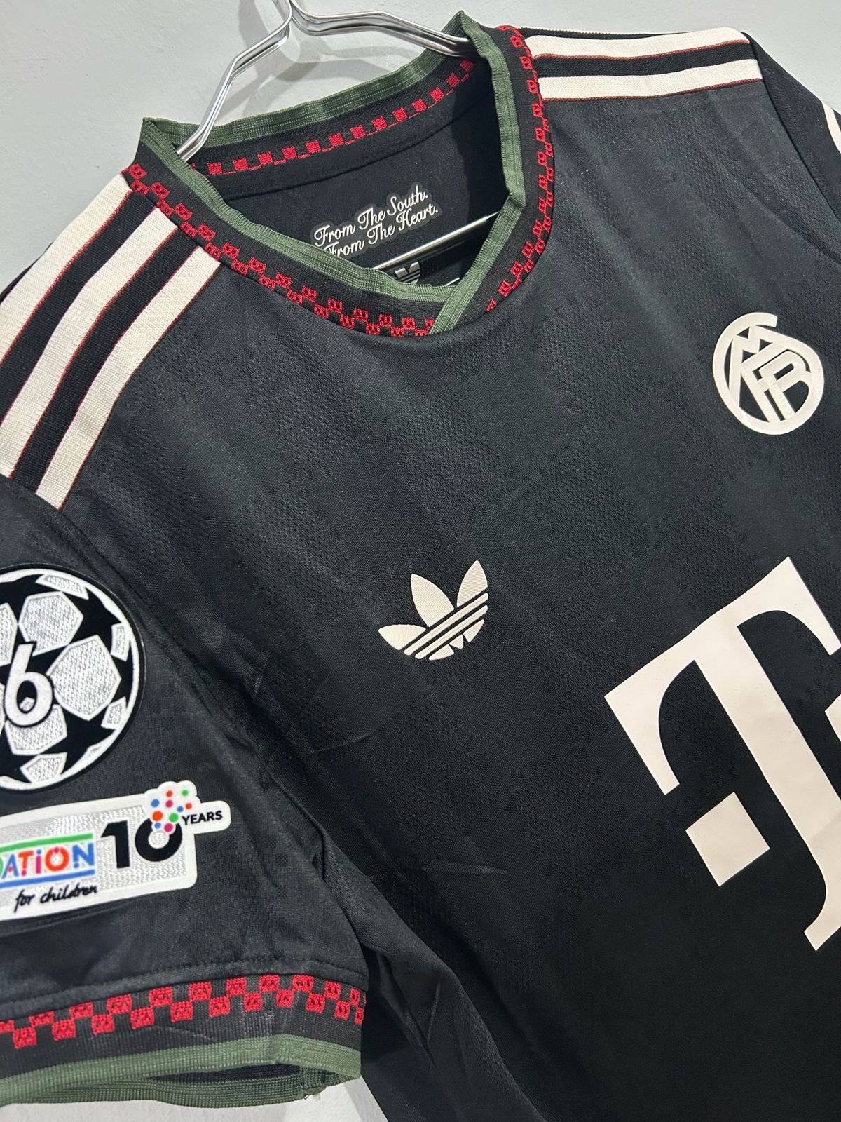 CAMISETA DEL BAYERN MUNICH 2025/2026 TERCERA EQUIPACION VERSION JUGADOR