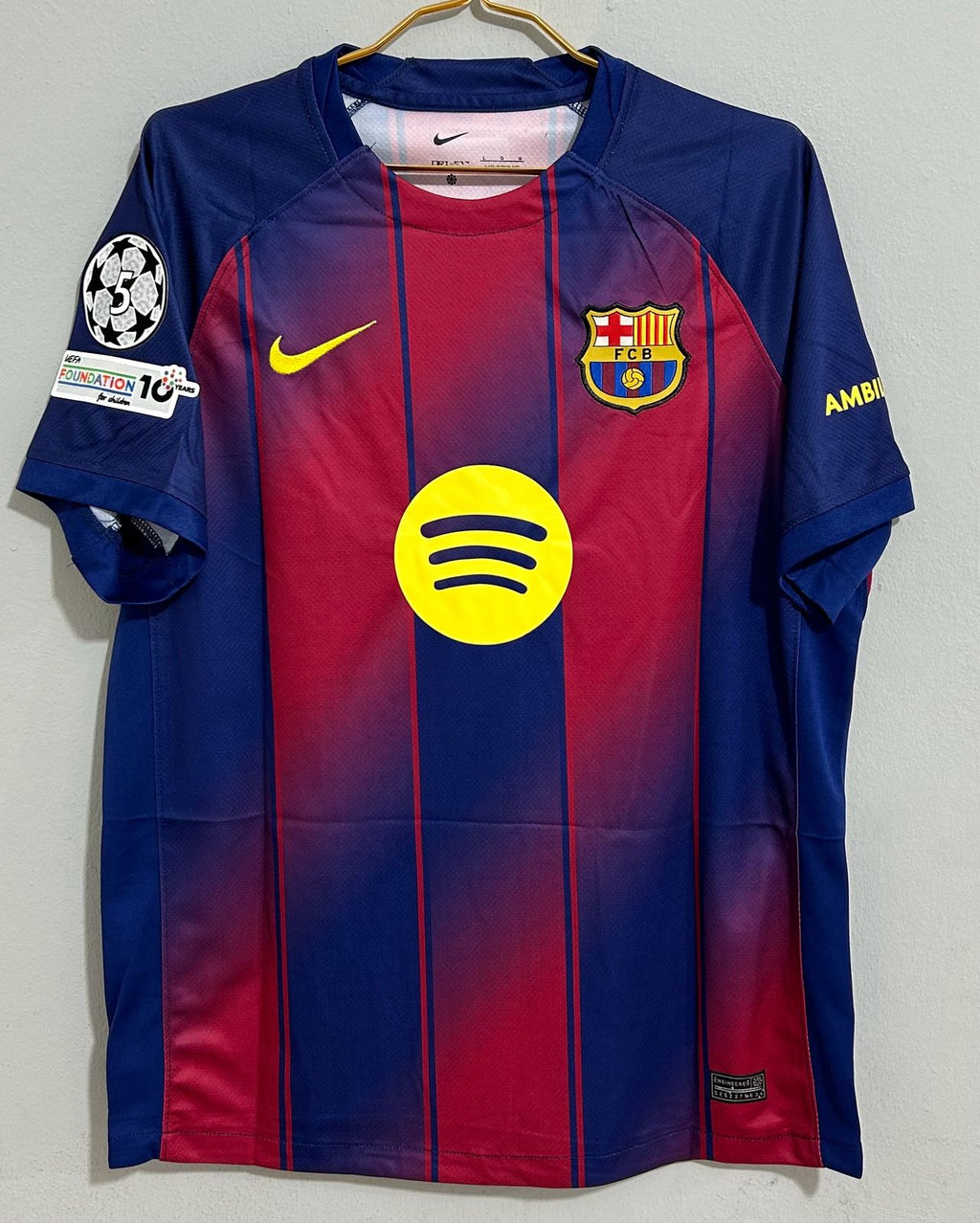 CAMISETA DEL FC BARCELONA 2025/2026 VERSION FAN