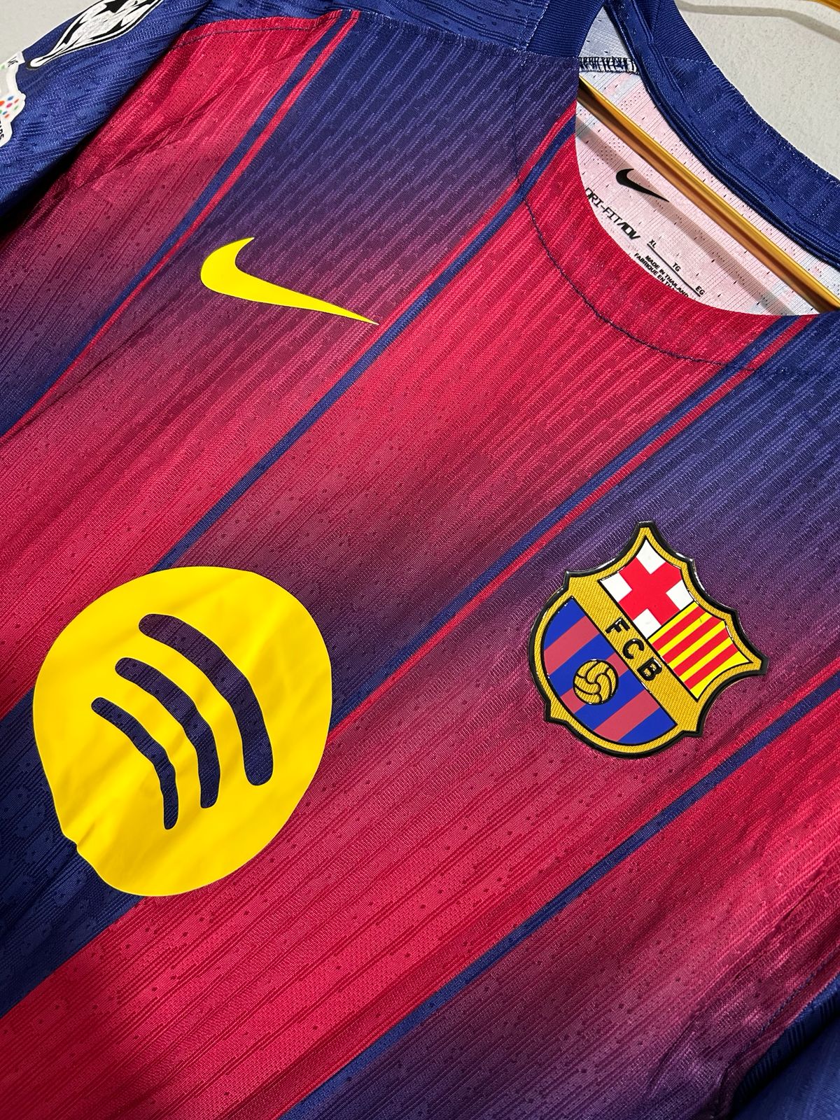 CAMISETA DEL FC BARCELONA 2025/2026 VERSION JUGADOR