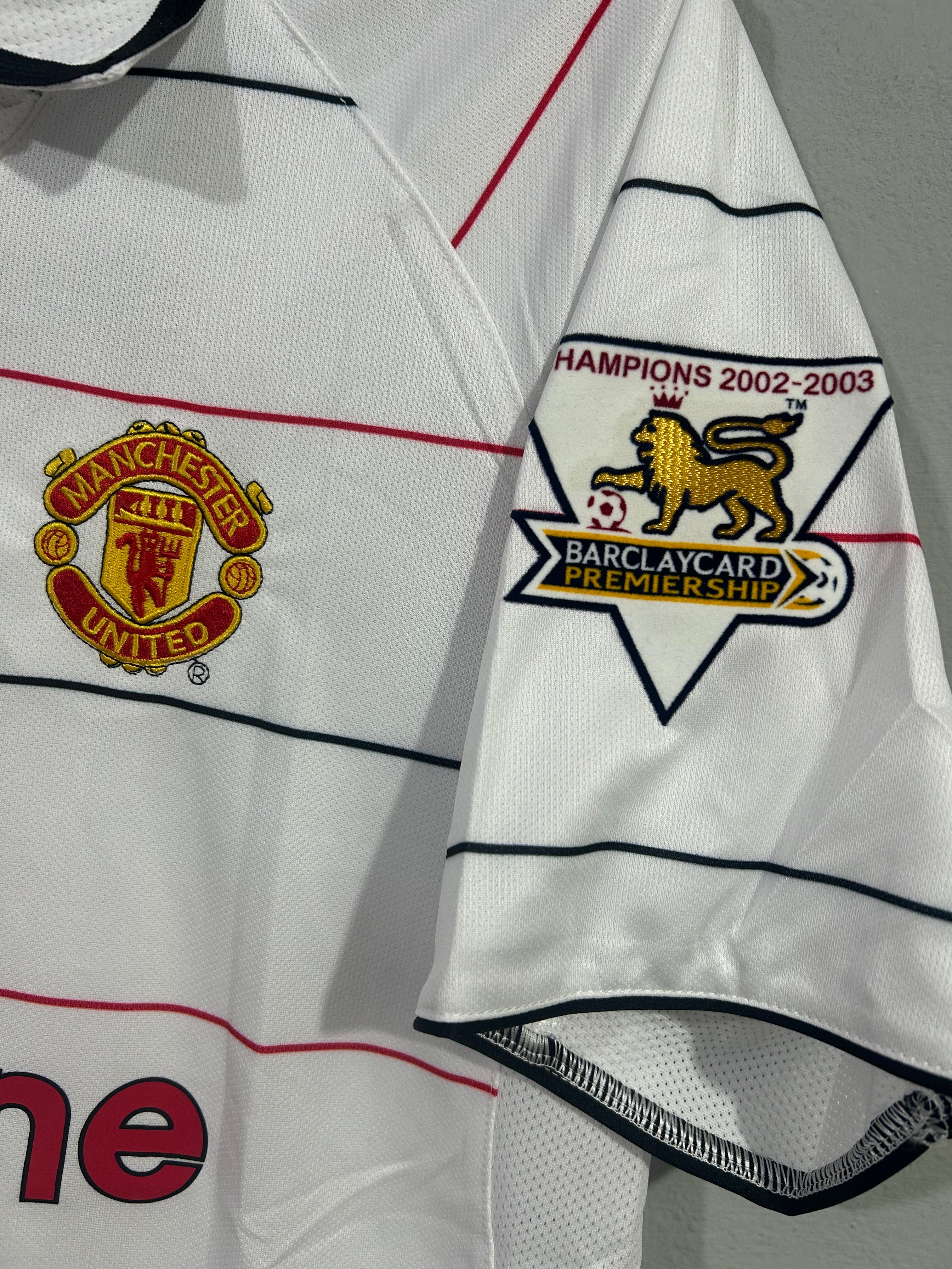 CAMISETA DEL MANCHESTER UNITED 2003/2004 TERCERA EQUIPACIÓN