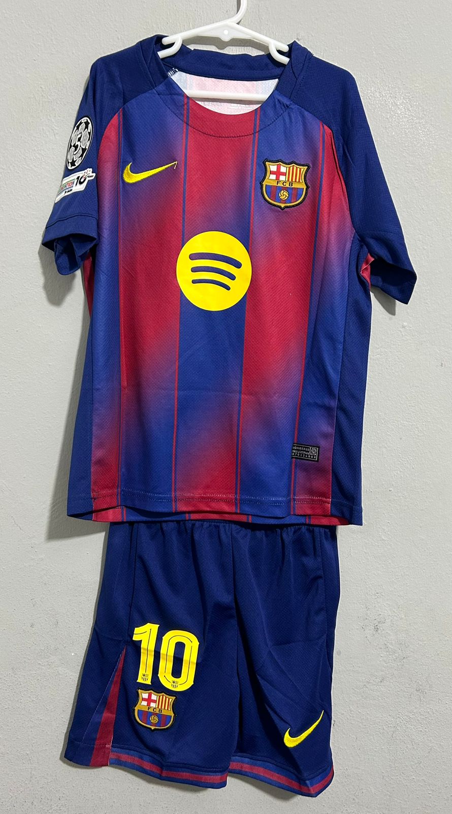 CONJUNTOS PARA NIÑOS DE 3 A 15 AÑOS DEL FC BARCELONA 2025/2026