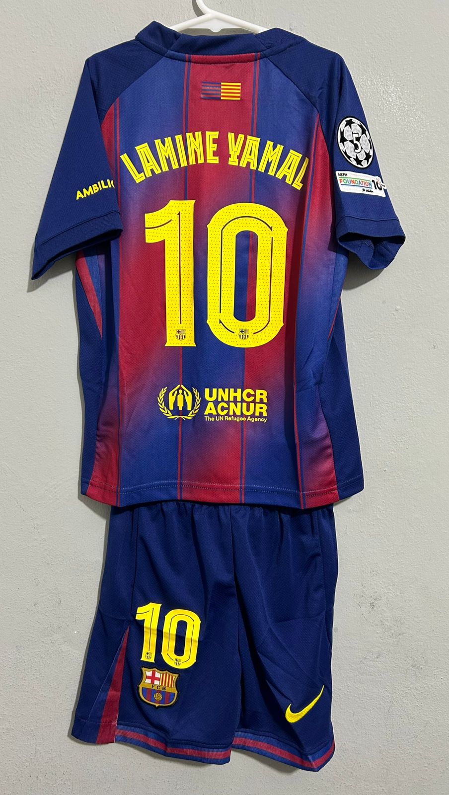 CONJUNTOS PARA NIÑOS DE 3 A 15 AÑOS DEL FC BARCELONA 2025/2026