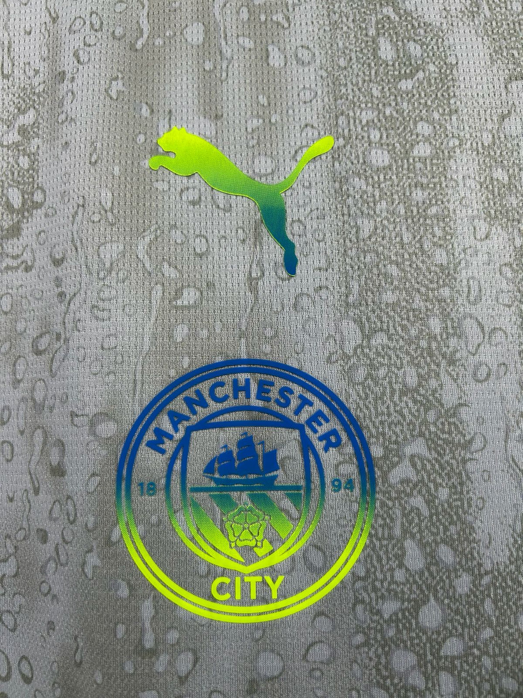 CAMISETA DEL MANCHESTER CITY 2025/2026 TERCERA EQUIPACION