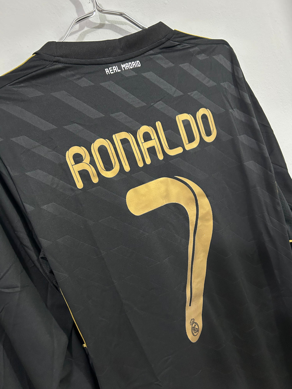 CAMISETA DEL REAL MADRID 2011/2012 AWAY MANGA LARGA