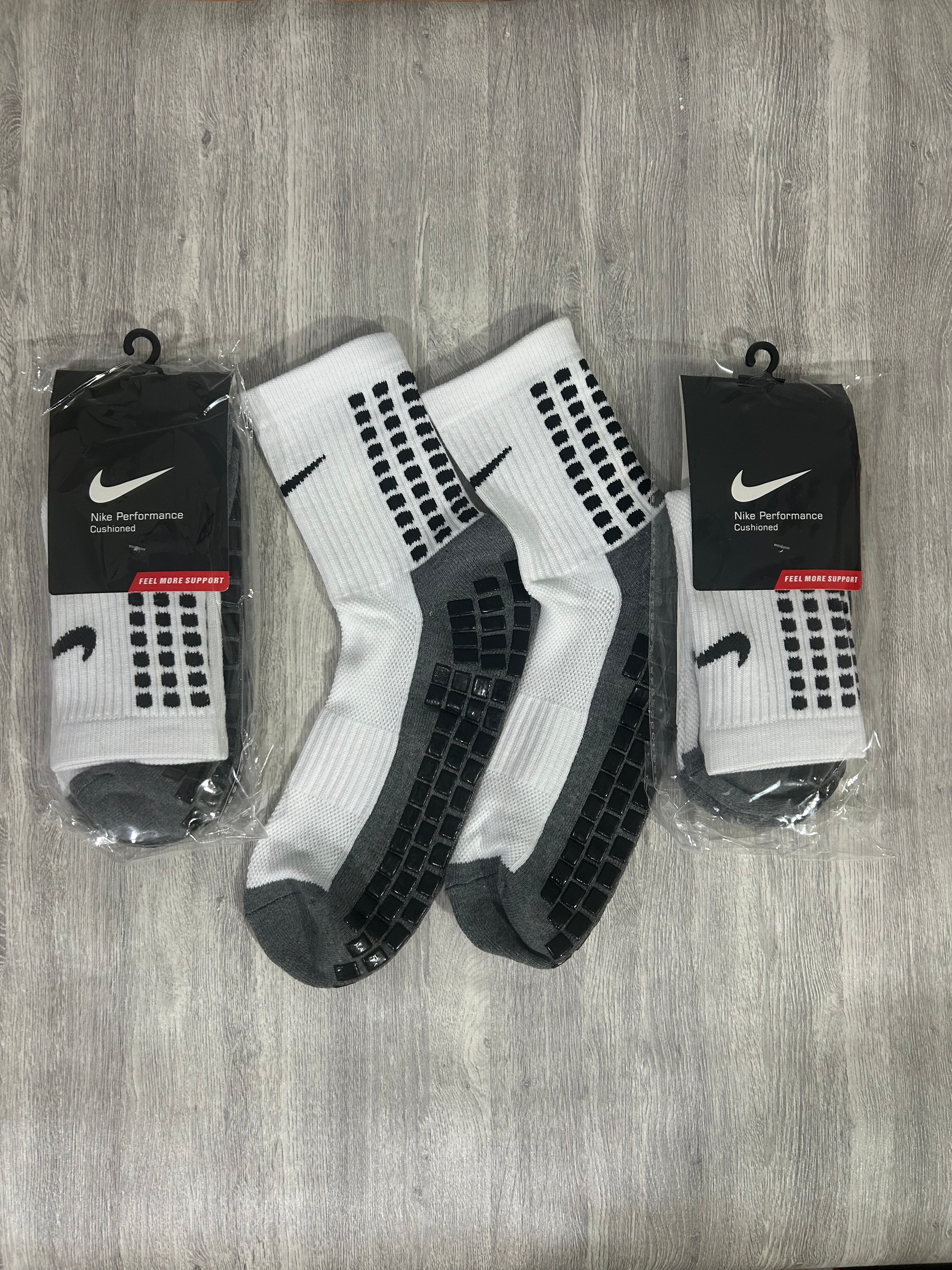 MEDIAS ANTIDESLIZANTES NIKE