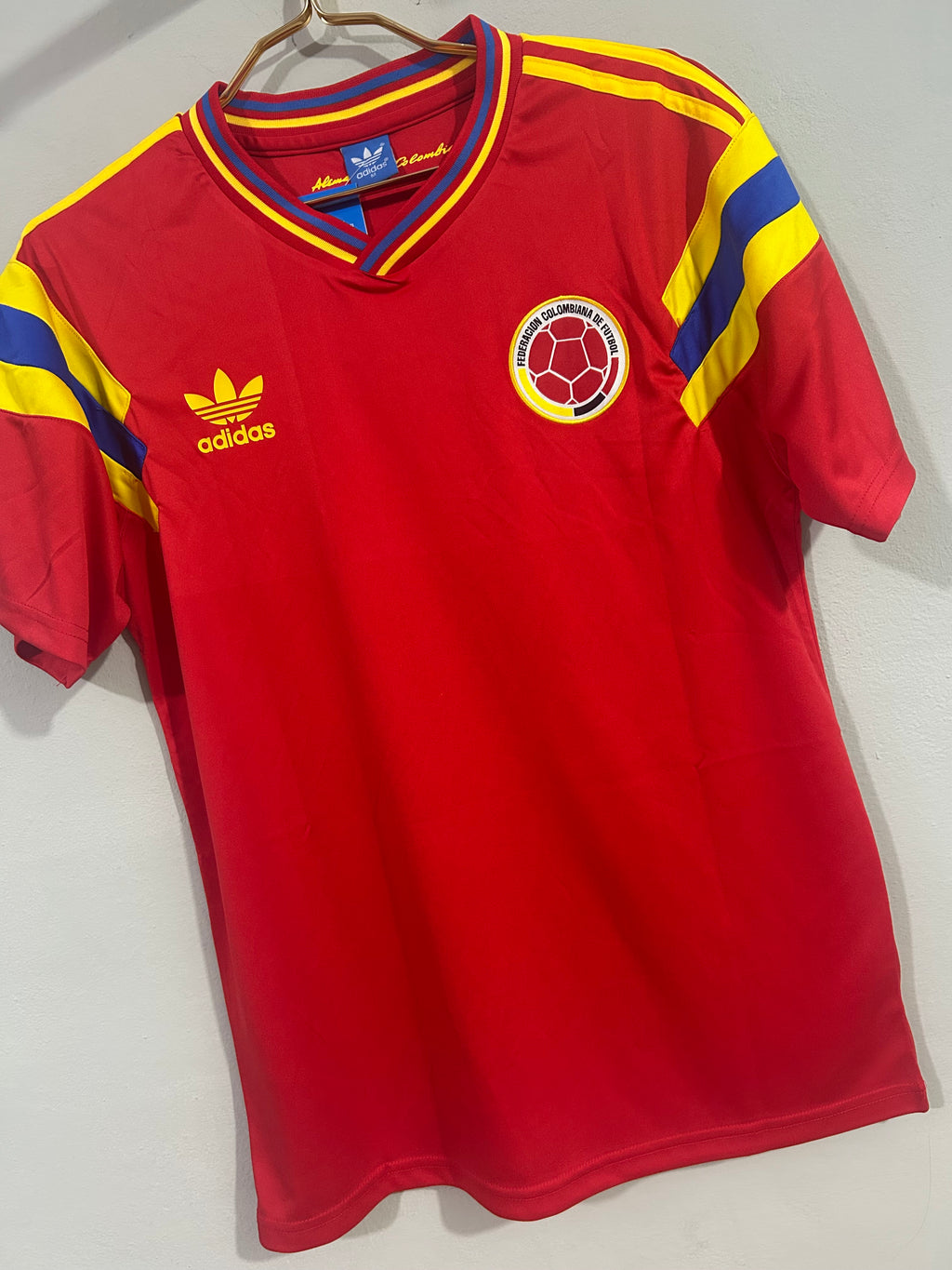 CAMISETA DE COLOMBIA 1990 VISITANTE