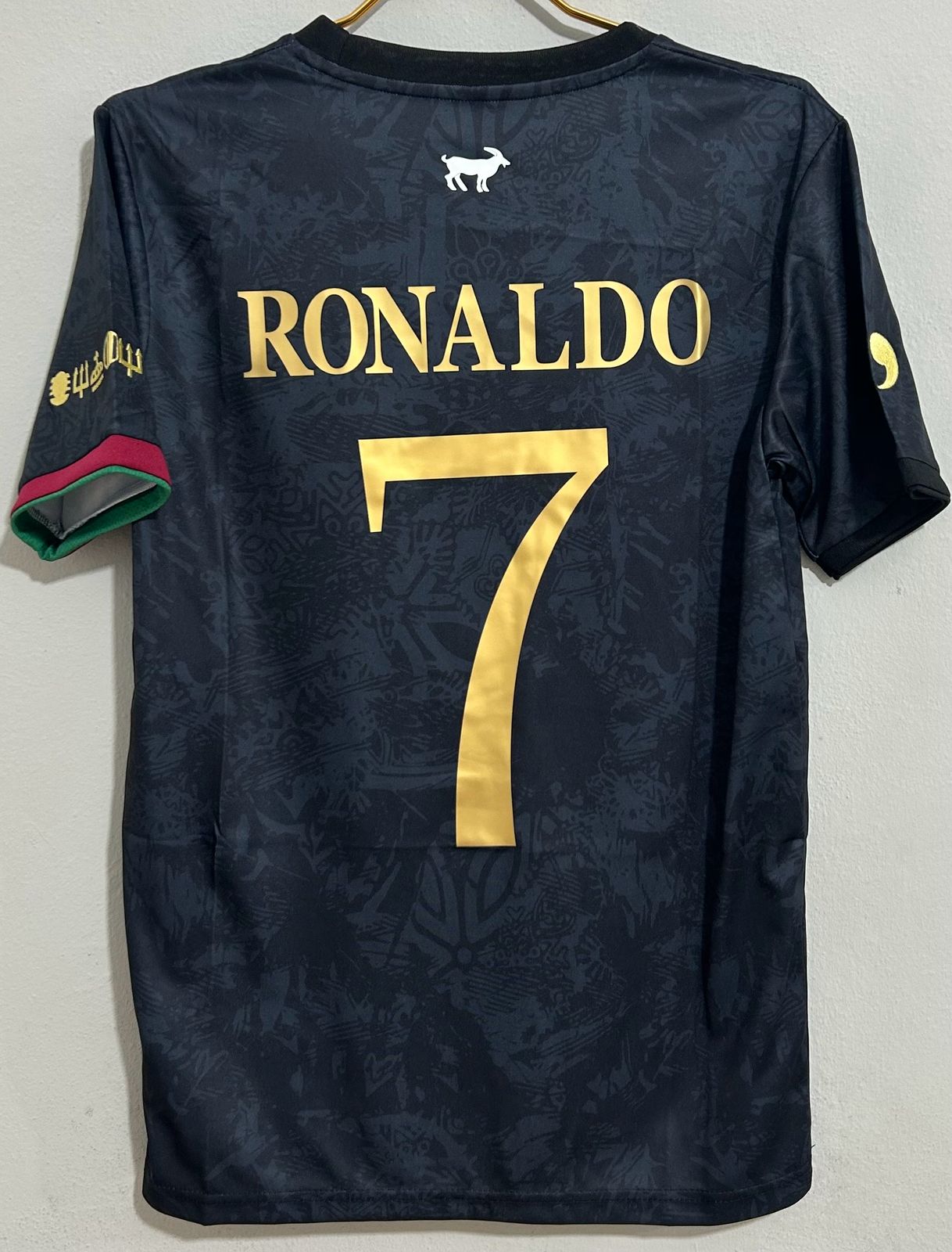 CAMISETA EDICION ESPECIAL GOAT 🐐 HOMENAJE A CRISTIANO RONALDO