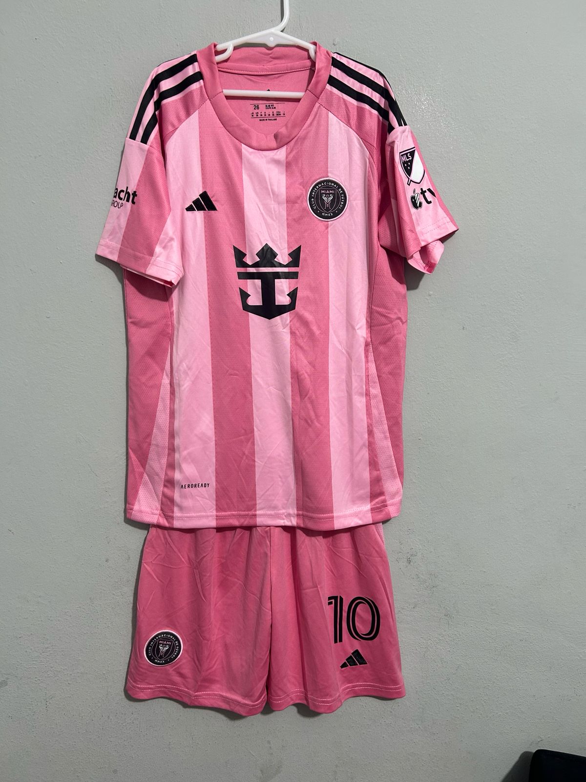 CONJUNTOS PARA NIÑOS DE 3 A 15 AÑOS DEL INTER DE MIAMI 2025/2026 HOME