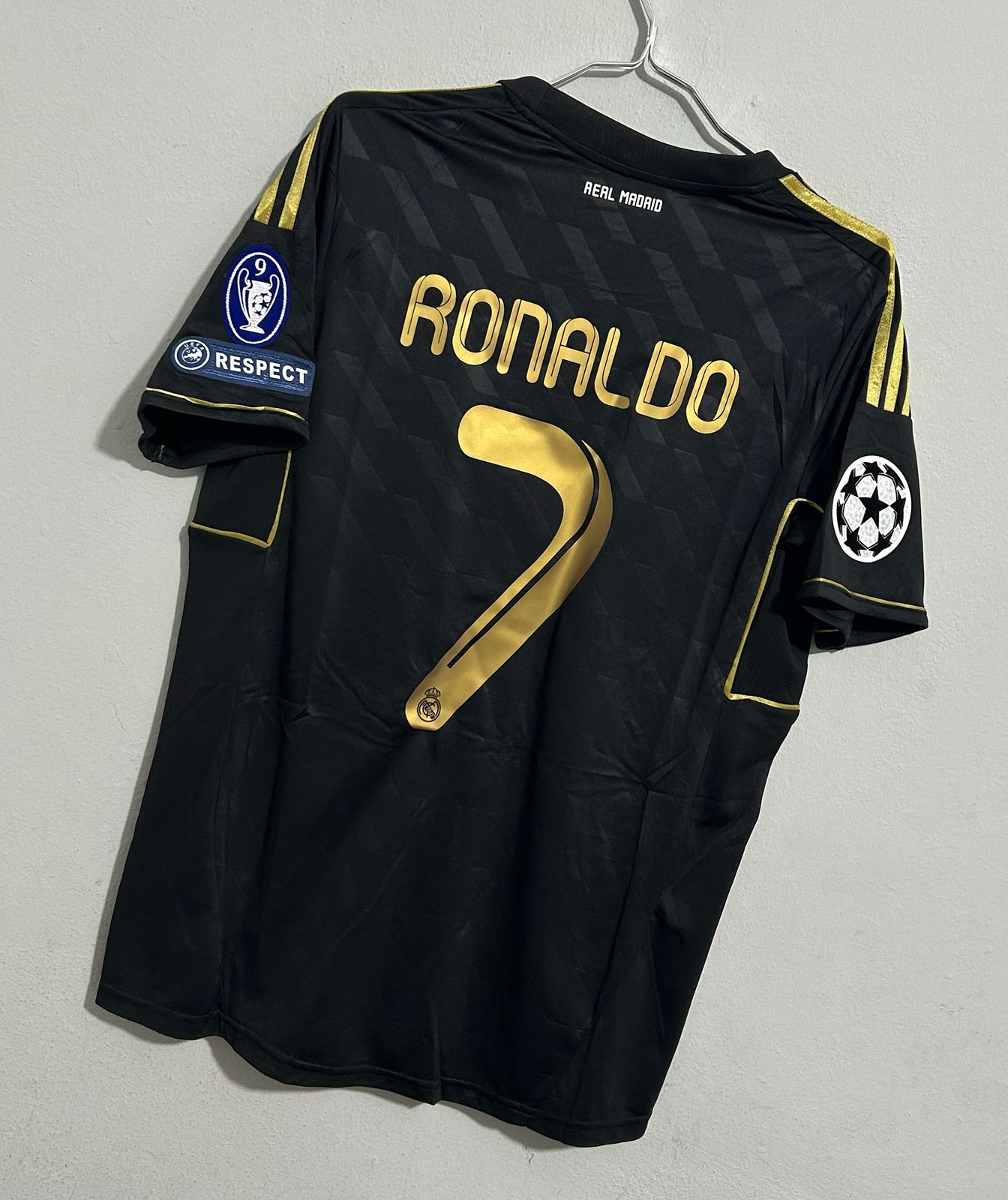 CAMISETA DEL REAL MADRID HOME 2011/2012 SEGUNDA EQUIPACION