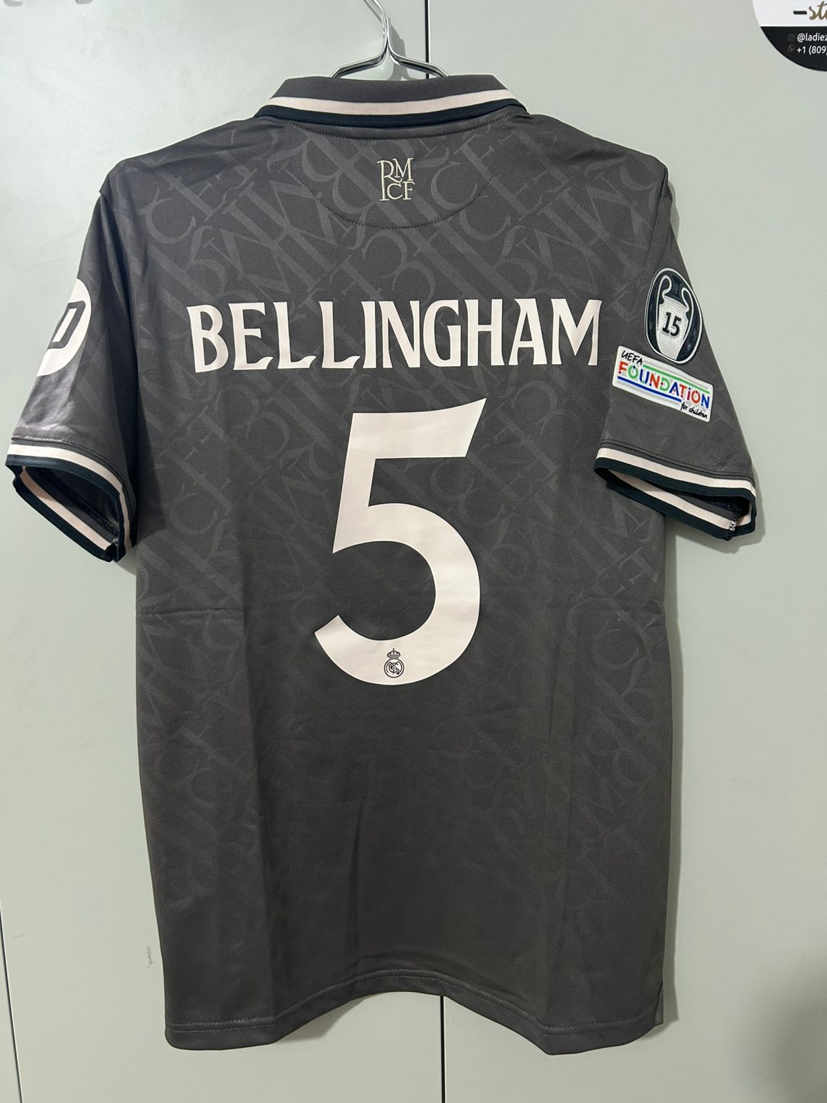 CAMISETA DEL REAL MADRID 2024/2025 SEGUNDA EQUIPACION VERSION FAN