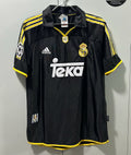 CAMISETA DEL REAL MADRID 1999/2000 AWAY NEGRA