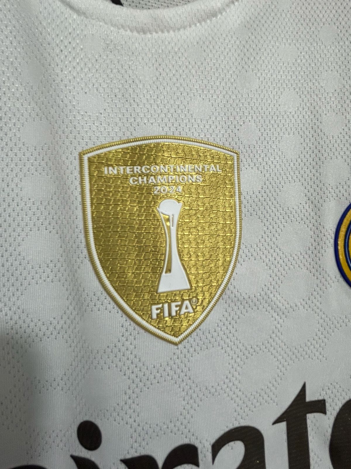 CAMISETA DEL REAL MADRID 2025/2026 HOME VERSION JUGADOR