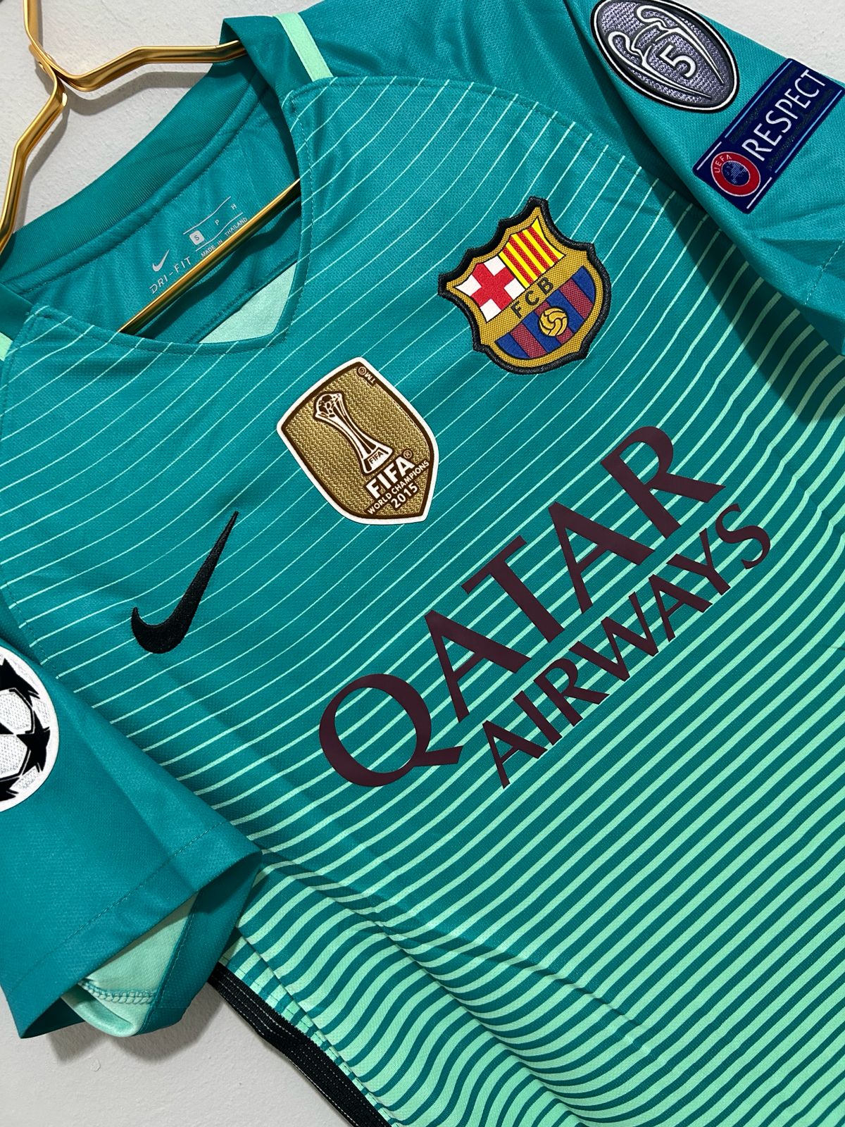 CAMISETA DEL BARCELONA 2017/2018 TERCERA EQUIPACION