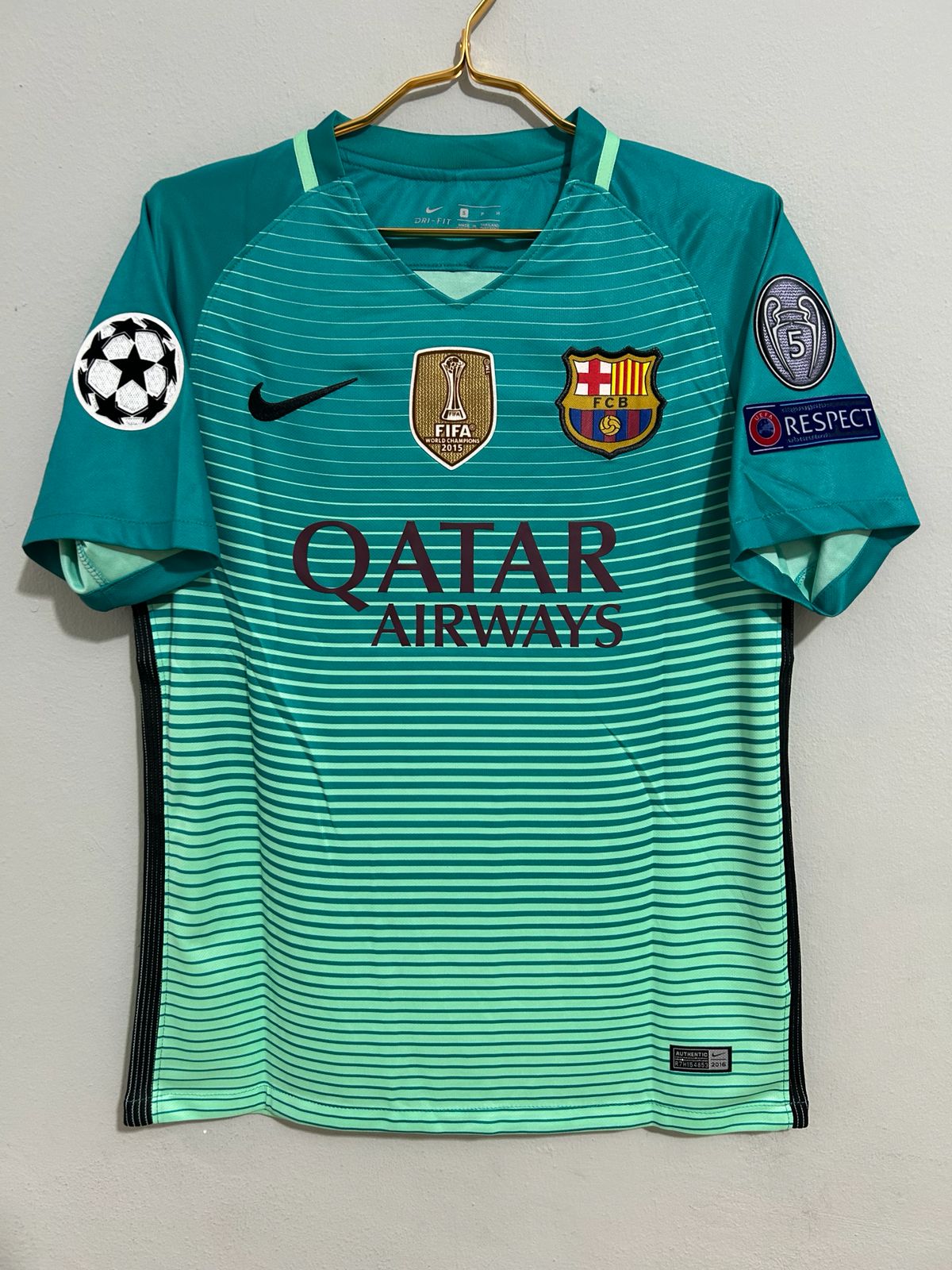 CAMISETA DEL BARCELONA 2017/2018 TERCERA EQUIPACION