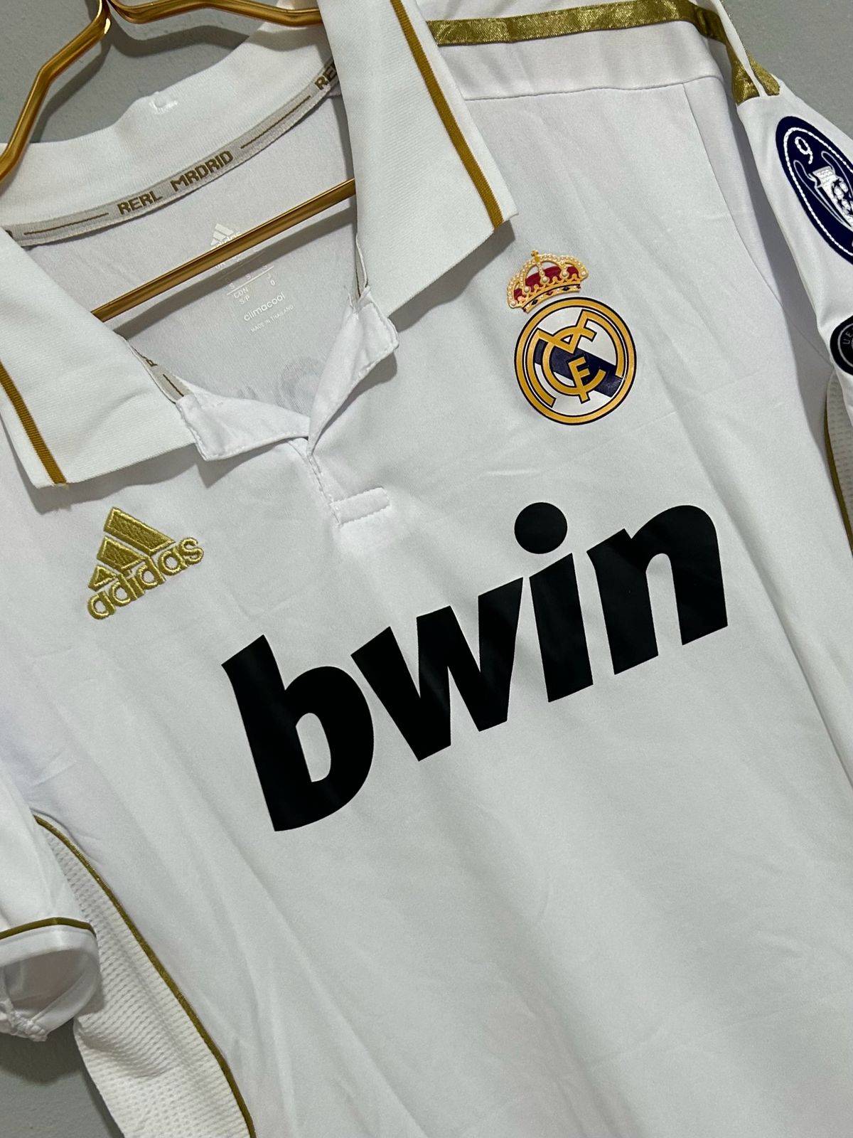 CAMISETA DEL REAL MADRID HOME 2011/2012