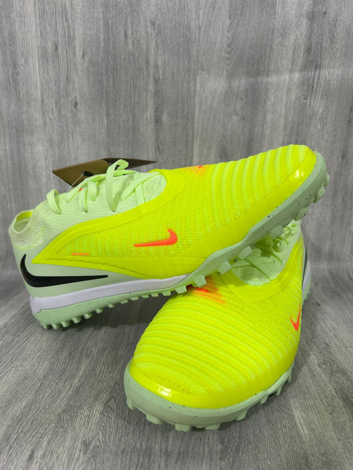 Nike Phantom 6 Low Pro TF