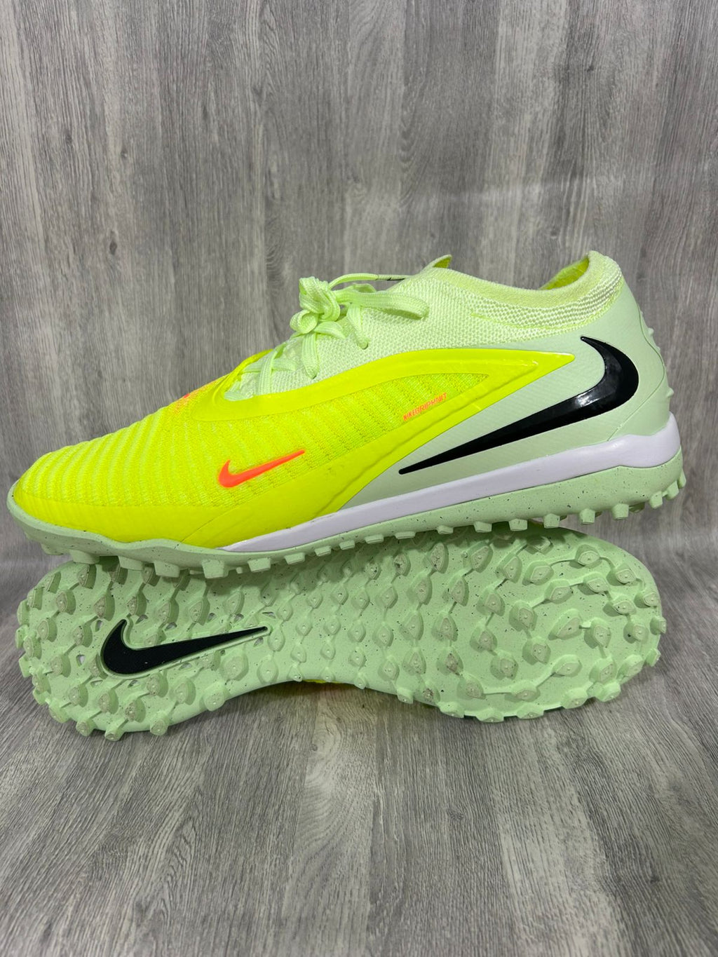 Nike Phantom 6 Low Pro TF