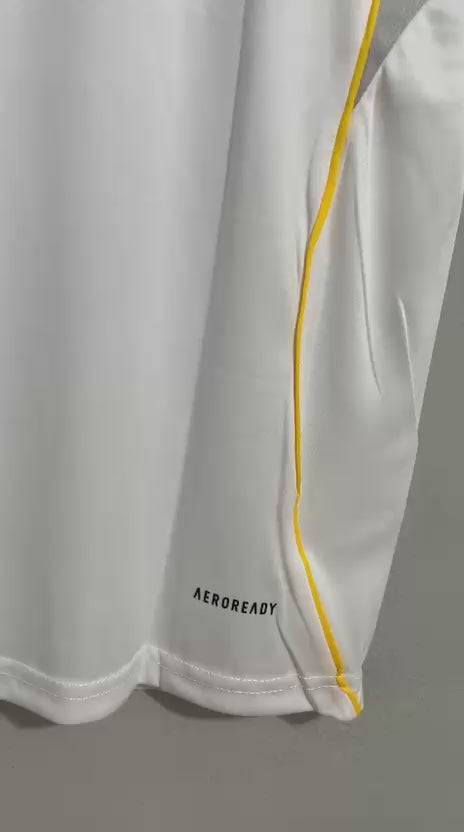 CAMISETA DEL REAL MADRID 2025/2026 HOME  VERSION FAN